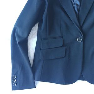 5/$25 New York and Co blazer